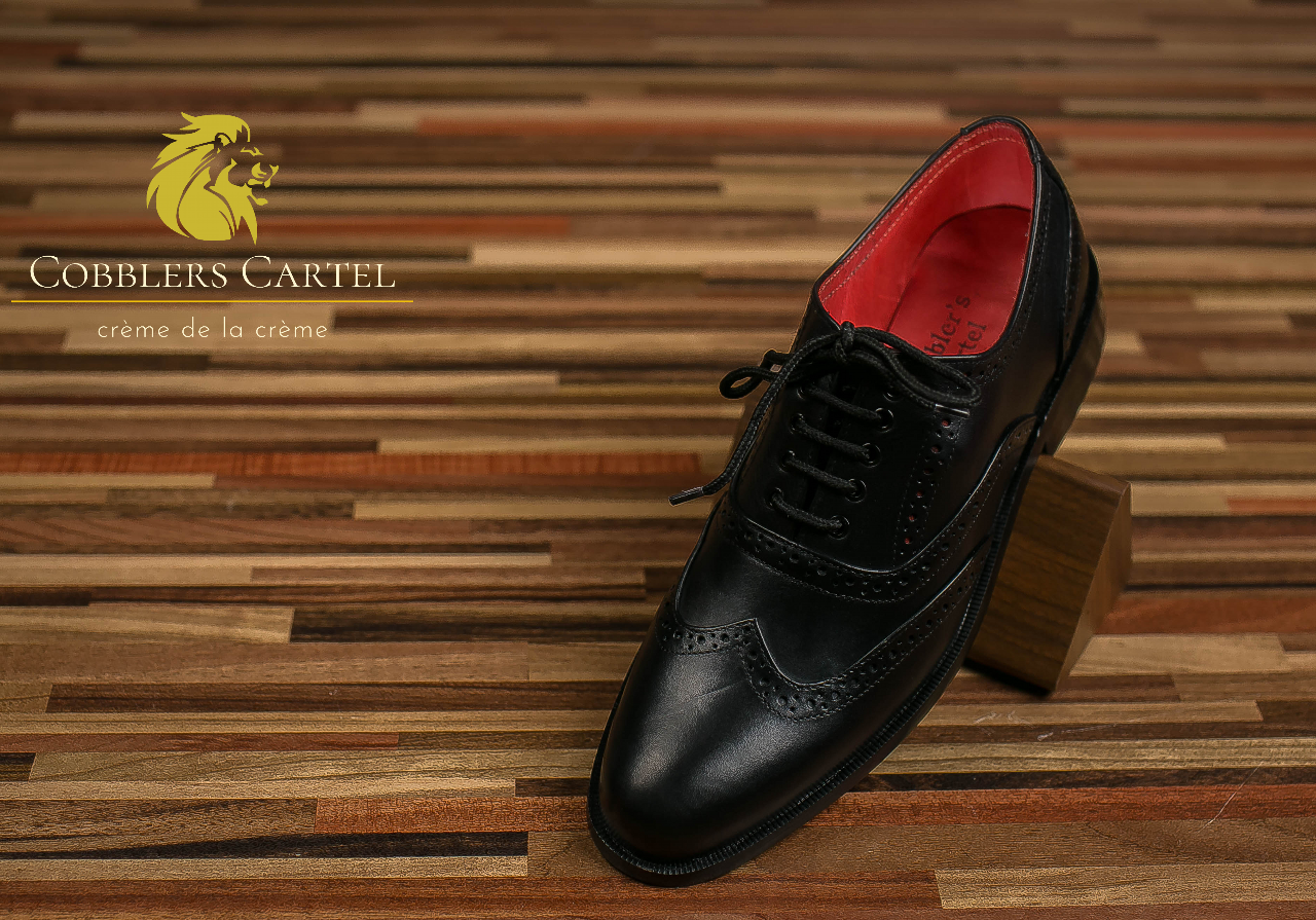 Wingtip Black