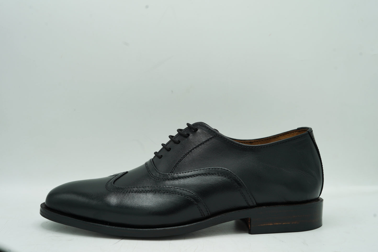 British WingTip Black