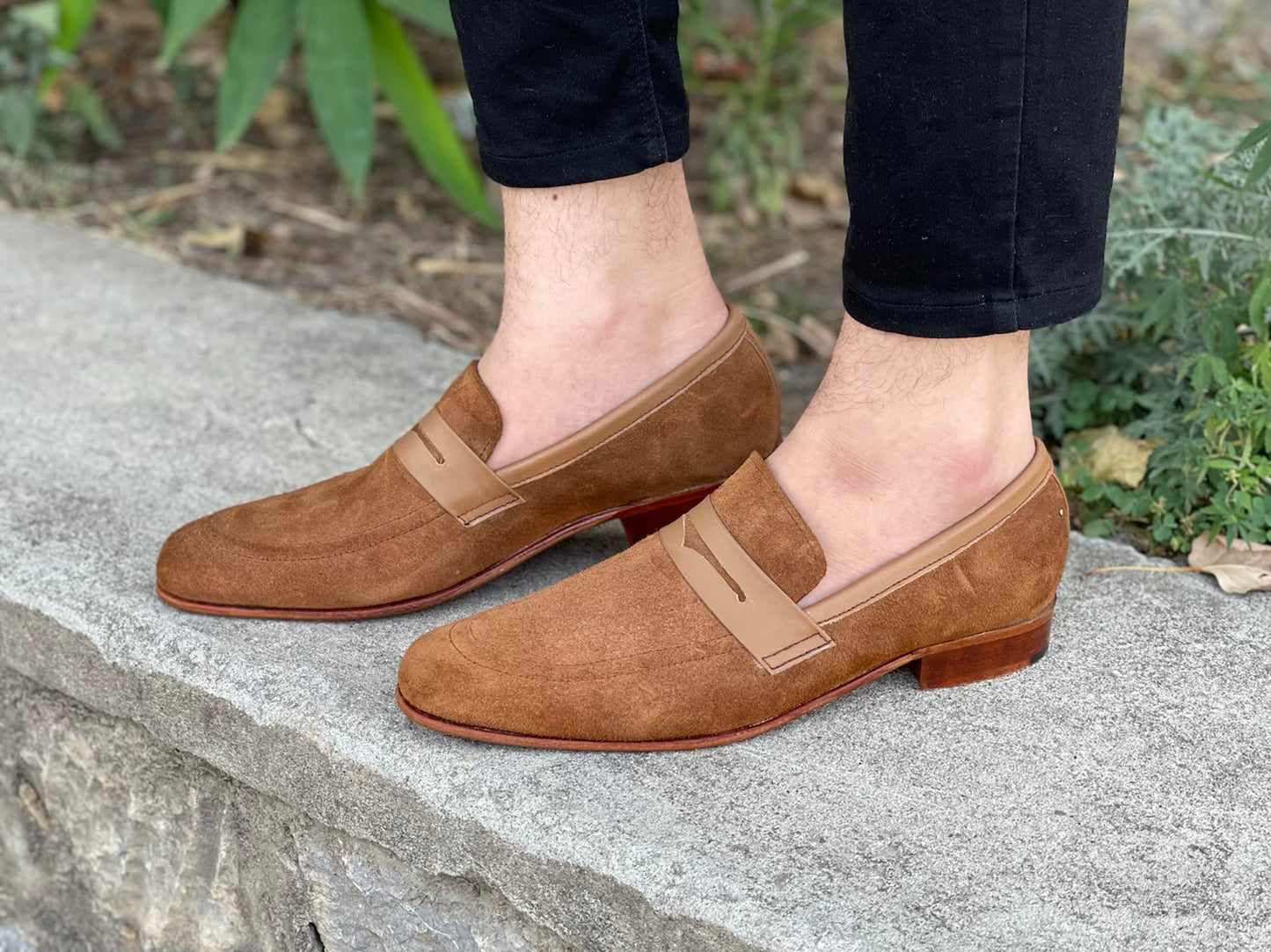 CAMEL SUEDE LOAFER
