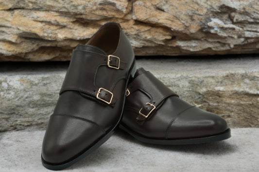 CE0 Monks Brown
